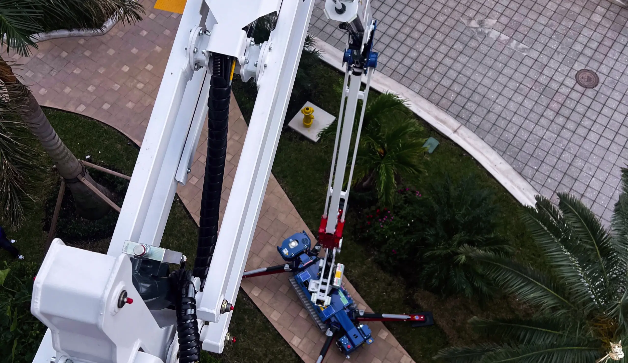 TZ 108+ Spider Lift | Precision Pantograph Platform
